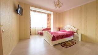 Апартаменты Apartamenty Stepana Bandery 35 Трускавец Апартаменты-104