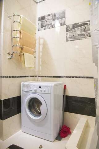 Апартаменты Apartamenty Stepana Bandery 35 Трускавец Апартаменты-19
