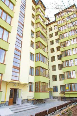 Апартаменты Apartamenty Stepana Bandery 35 Трускавец Апартаменты-74