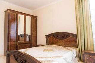 Апартаменты Apartamenty Stepana Bandery 35 Трускавец Апартаменты-75