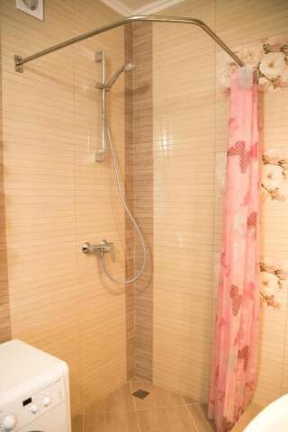 Апартаменты Apartamenty Stepana Bandery 35 Трускавец Апартаменты-98